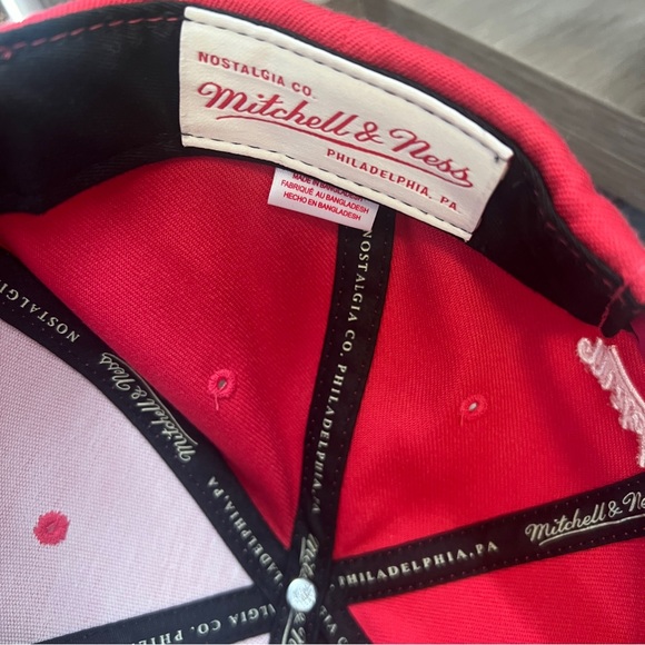 Pink hat - Picture 3 of 5